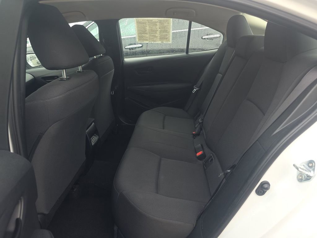 Used 2024 Toyota Corolla LE image 15