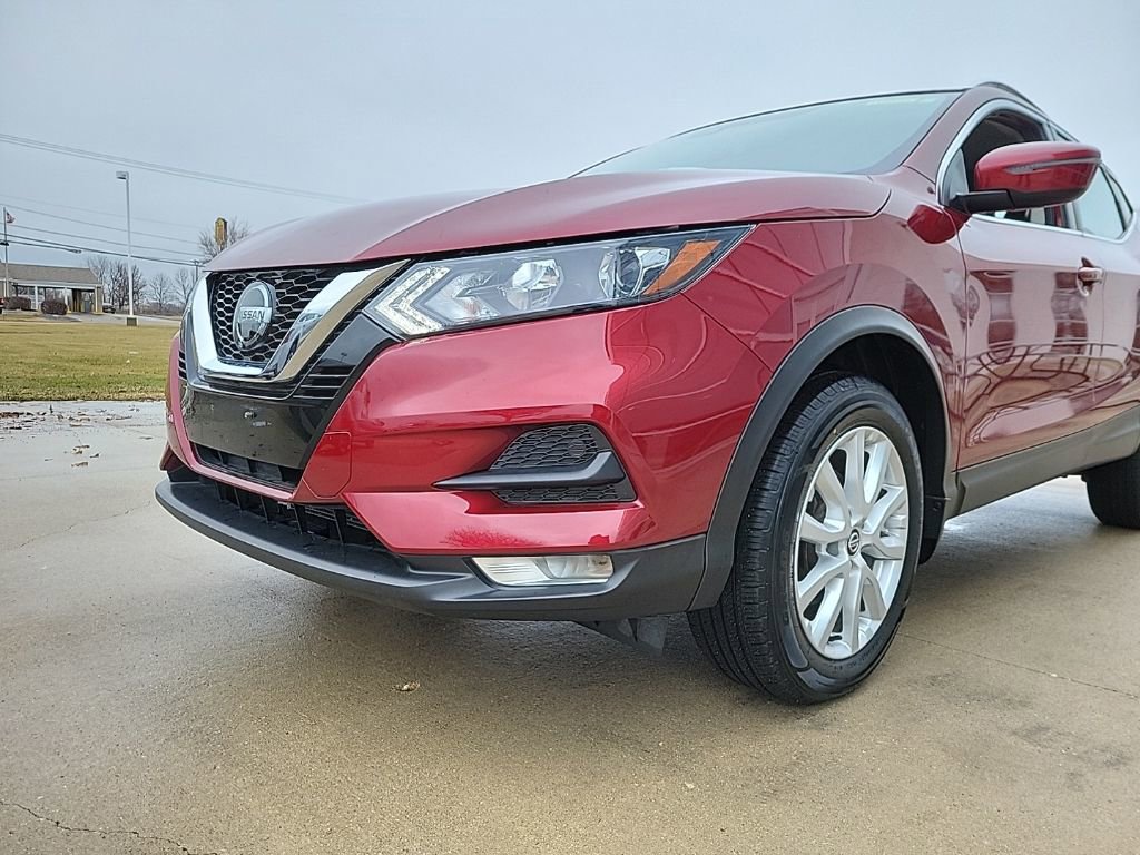 Used 2022 Nissan Rogue Sport SV image 14