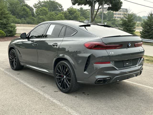 Used 2022 BMW X6 M50i w/ Executive Package AWD/4WD image 25