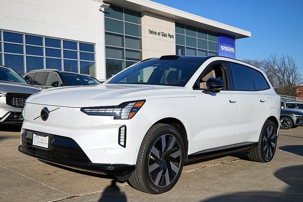 New 2025 Volvo EX90 Ultra image 6