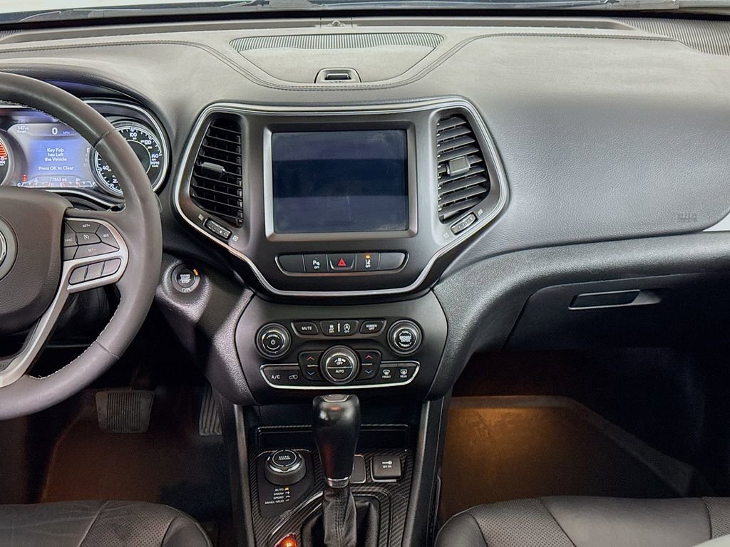 Used 2021 Jeep Cherokee Latitude Lux 80th Anniv w/ Quick Order Package 26U 80TH AWD/4WD image 14
