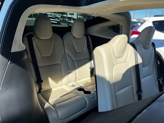Used 2018 Tesla Model X 100D image 23