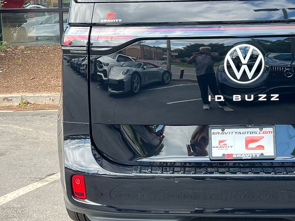 Used 2025 Volkswagen ID. Buzz Pro S image 13