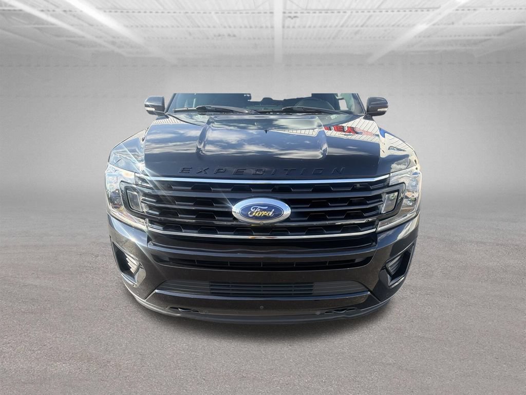 Used 2019 Ford Expedition Max Limited w/ Equipment Group 303A AWD/4WD image 16