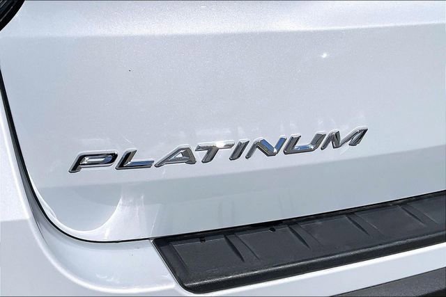 Used 2025 Ford Explorer Platinum w/ LUX Leather Package image 24