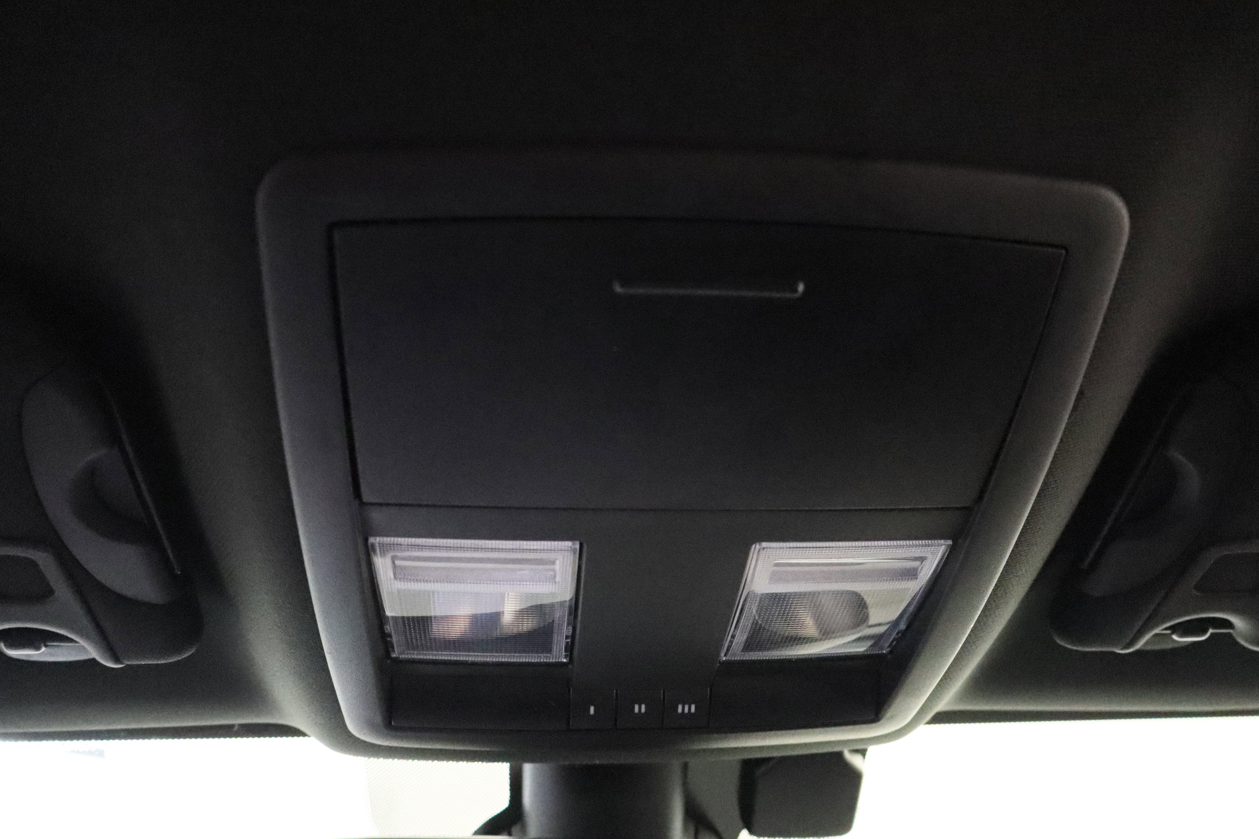 Used 2020 Dodge Challenger R/T Scat Pack w/ Dynamics Package image 26