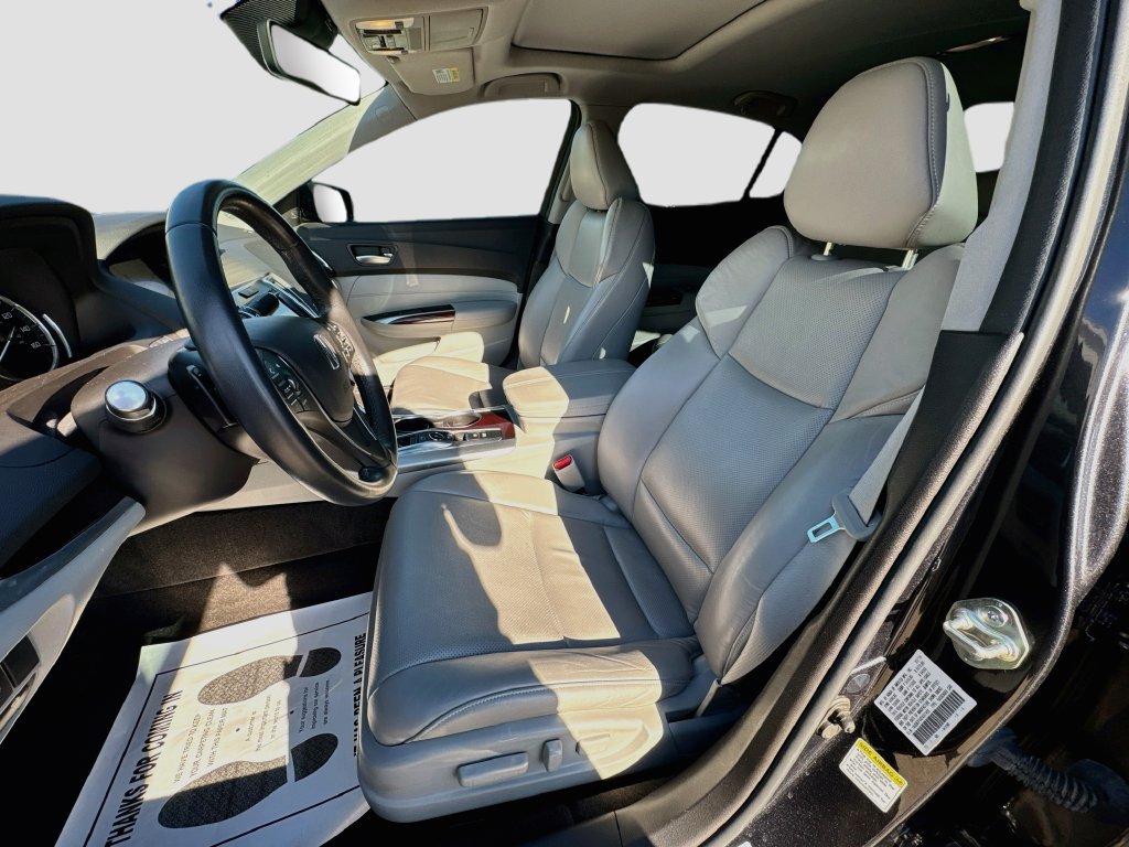 Used 2015 Acura TLX w/ Technology Package FWD image 25