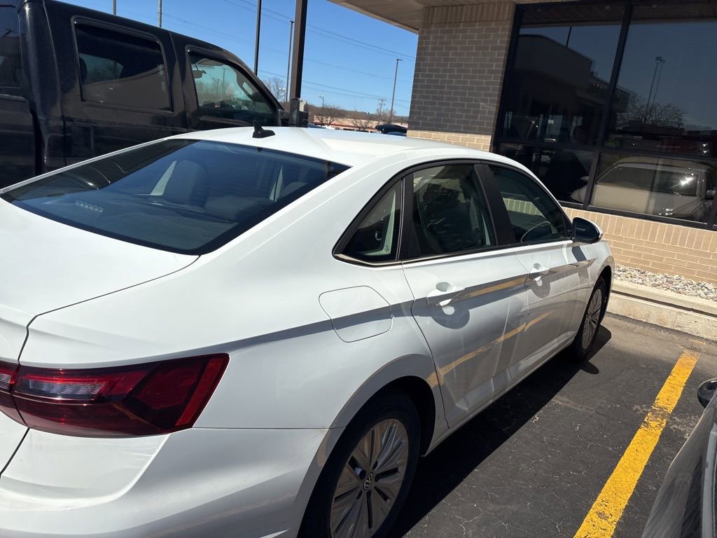 Used 2020 Volkswagen Jetta S FWD image 4