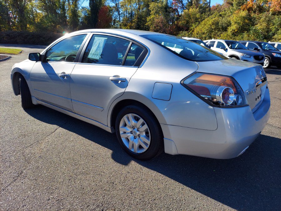Used 2012 Nissan Altima 2.5 S FWD image 6