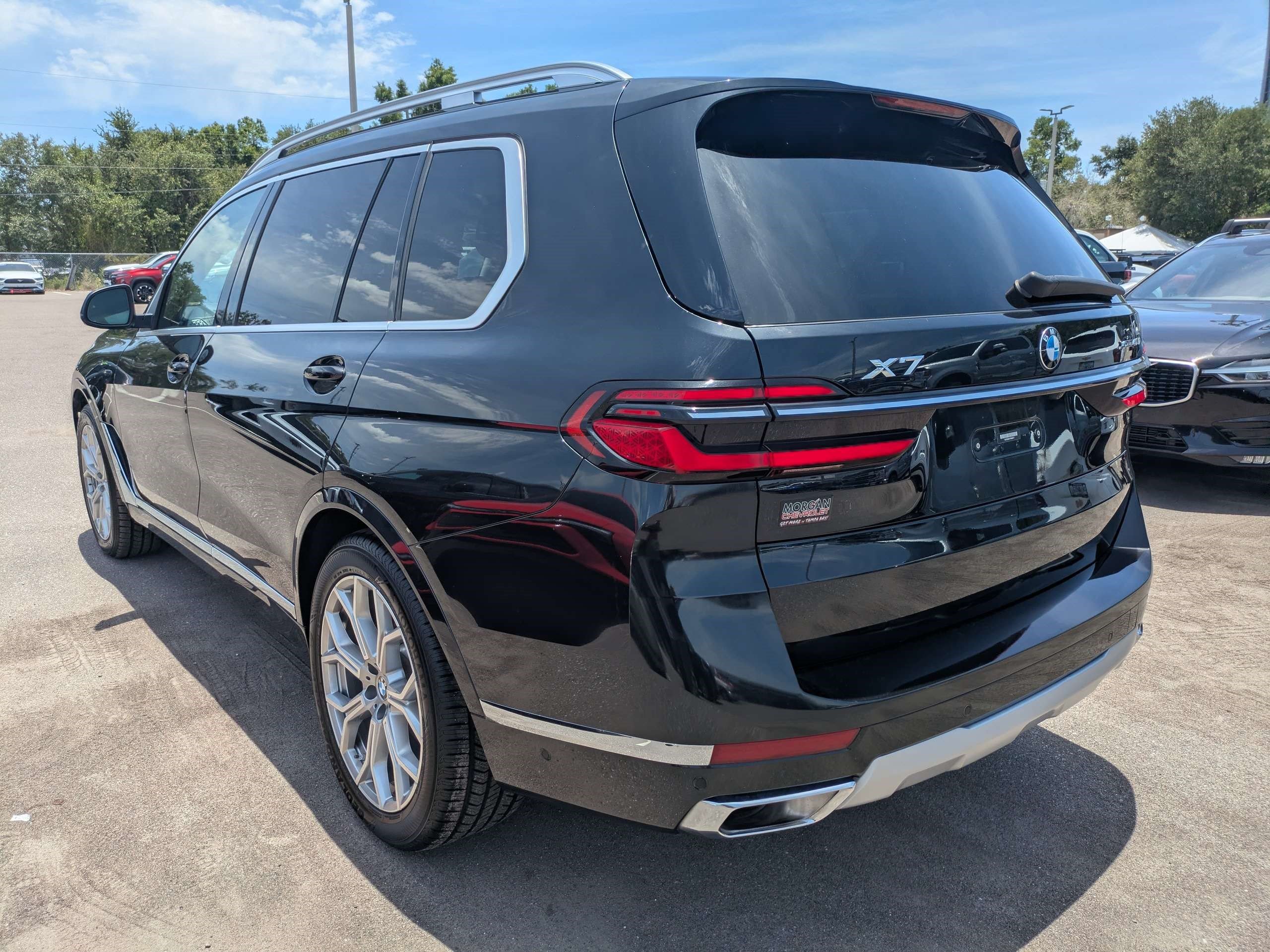 Used 2023 BMW X7 xDrive40i AWD/4WD image 5