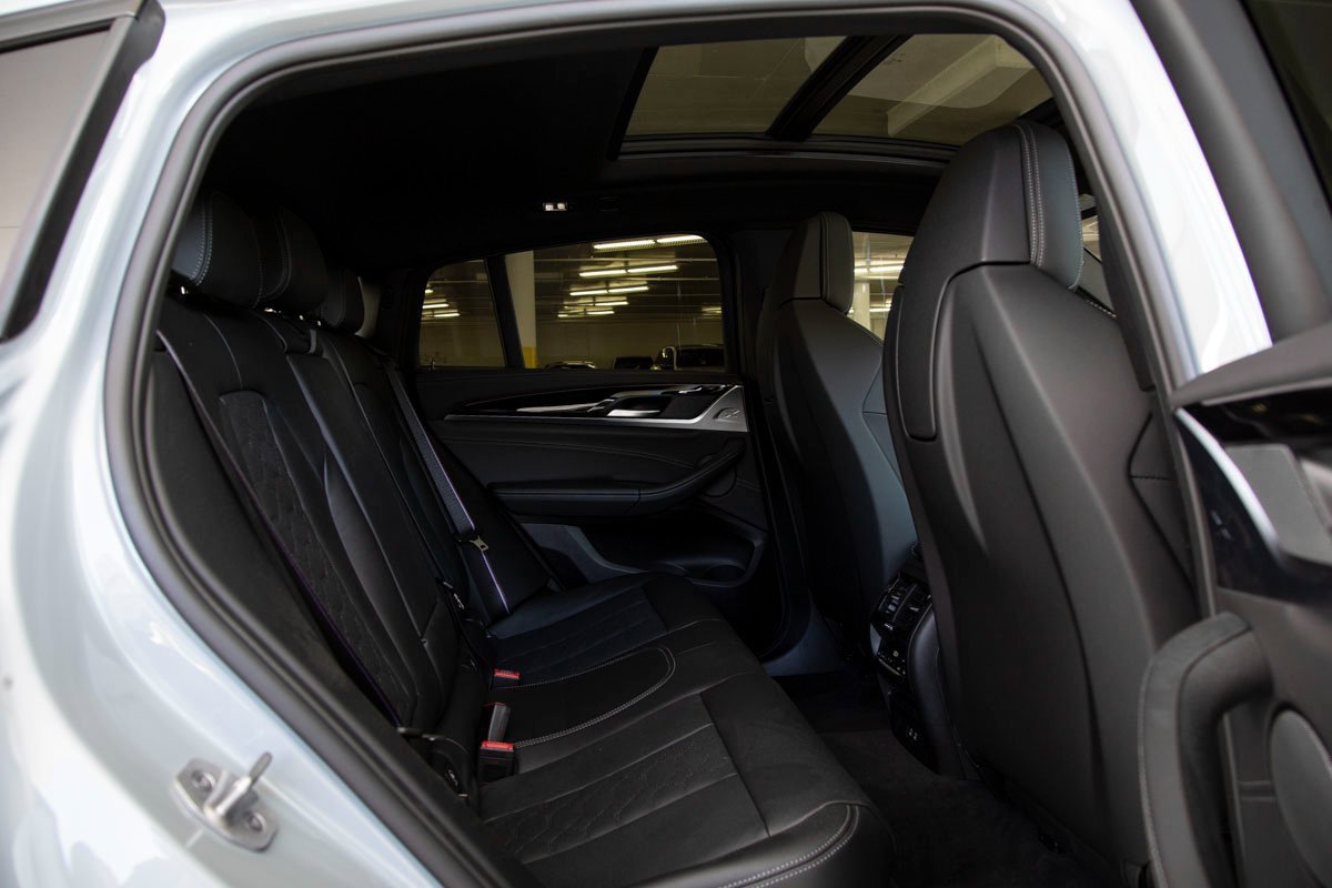 New 2025 BMW X4 M w/ Competition Package image 29