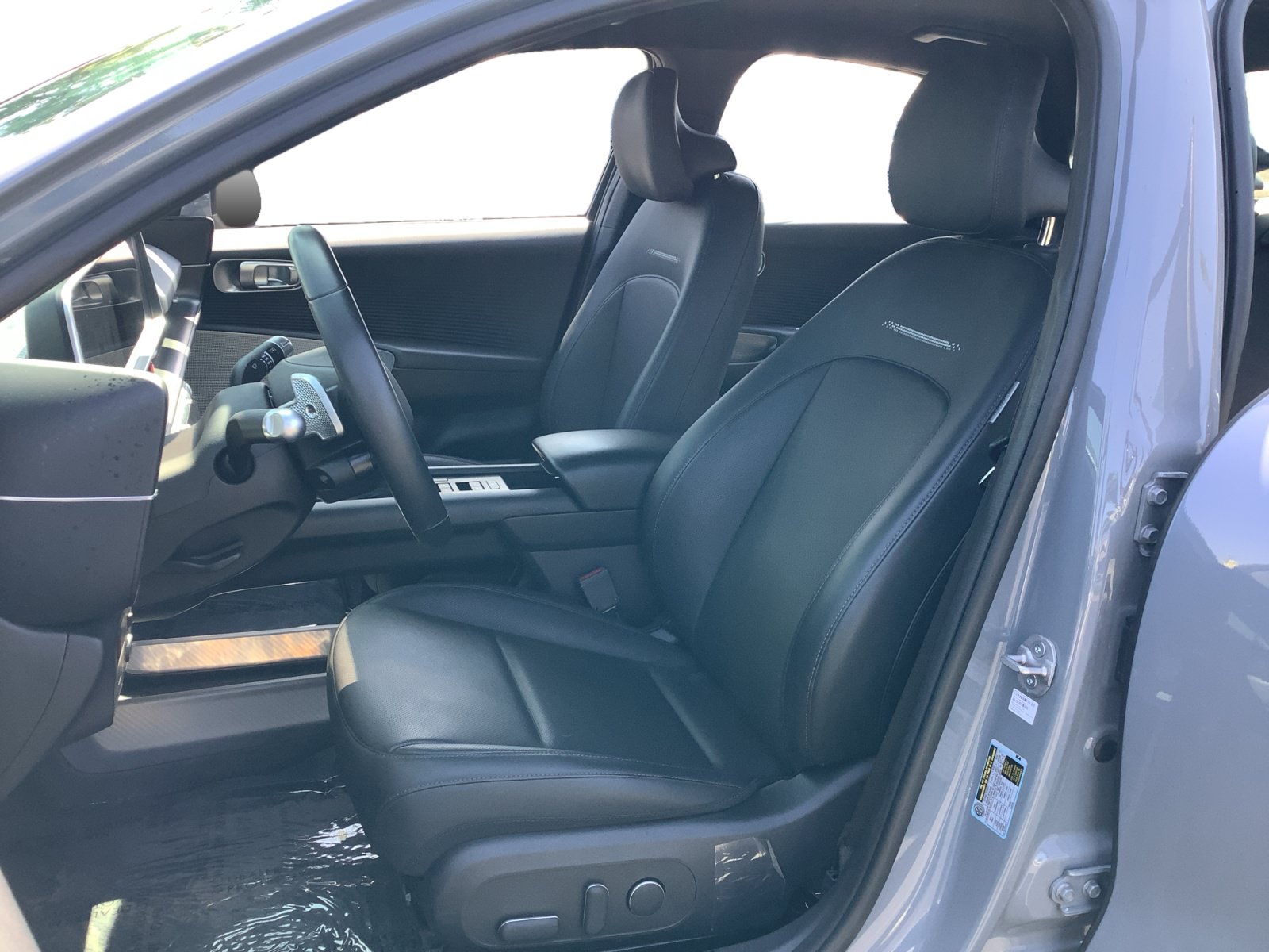 Used 2024 Hyundai Ioniq 6 SEL RWD image 9