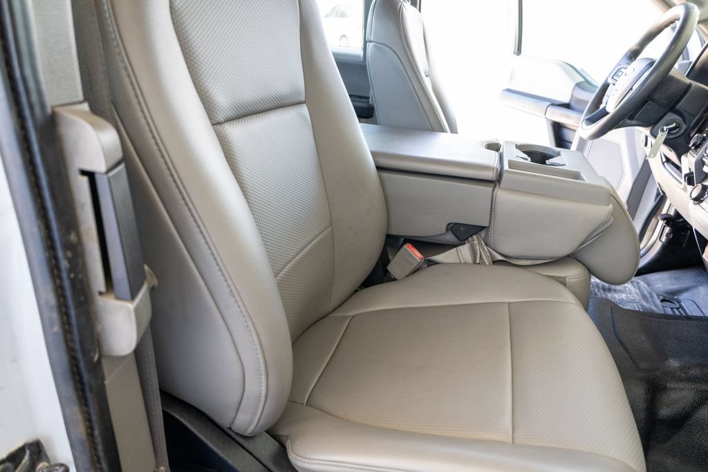 Used 2018 Ford F350 XL w/ Power Equipment Group AWD/4WD image 13