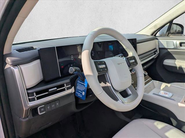 New 2026 Hyundai Santa Fe SE FWD image 3