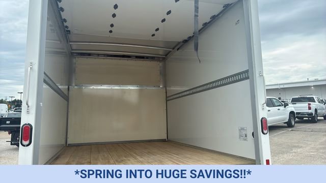 New 2024 Chevrolet Express 3500 w/ Power Convenience Package image 27