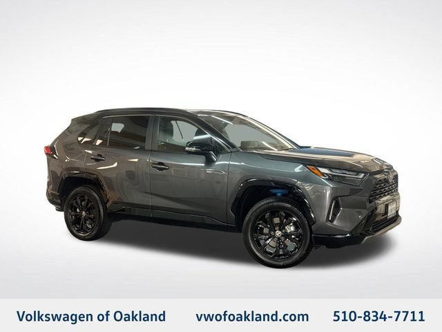 Used 2025 Toyota RAV4 XSE w/ Weather Package