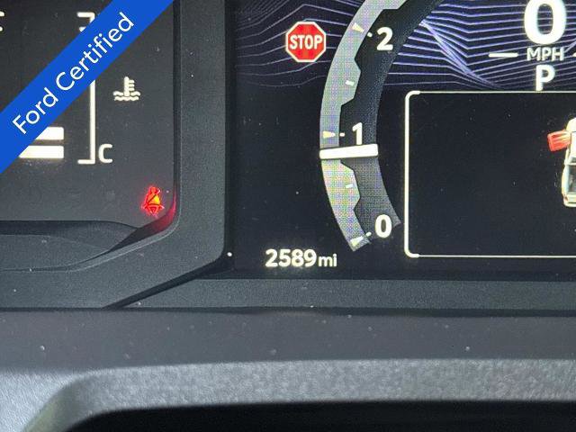 Used 2025 Toyota Tacoma SR5 image 2