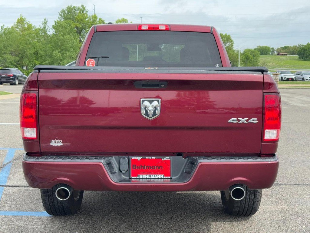 Used 2017 RAM 1500 Express w/ Express Value Package AWD/4WD image 5