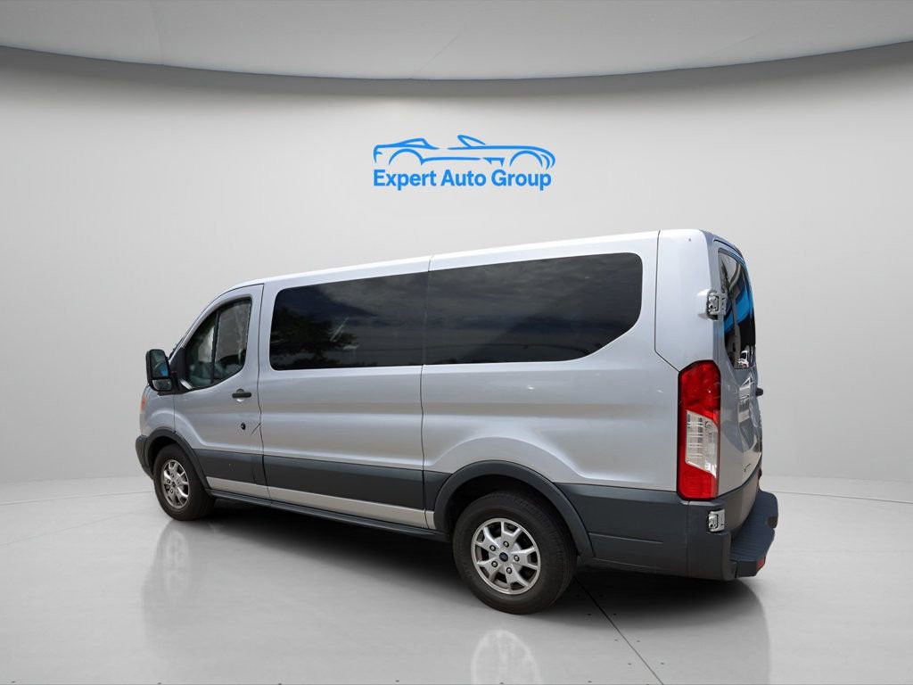 Used 2016 Ford Transit 150 XLT RWD image 6
