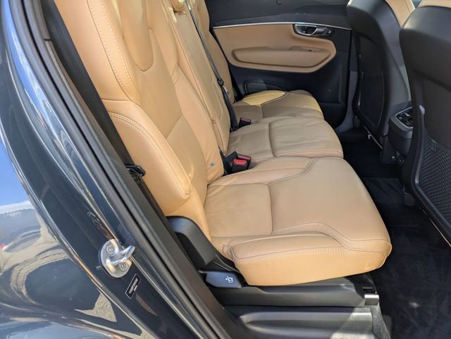 Used 2024 Volvo XC90 B6 Ultimate w/ Protection Package Premier image 17
