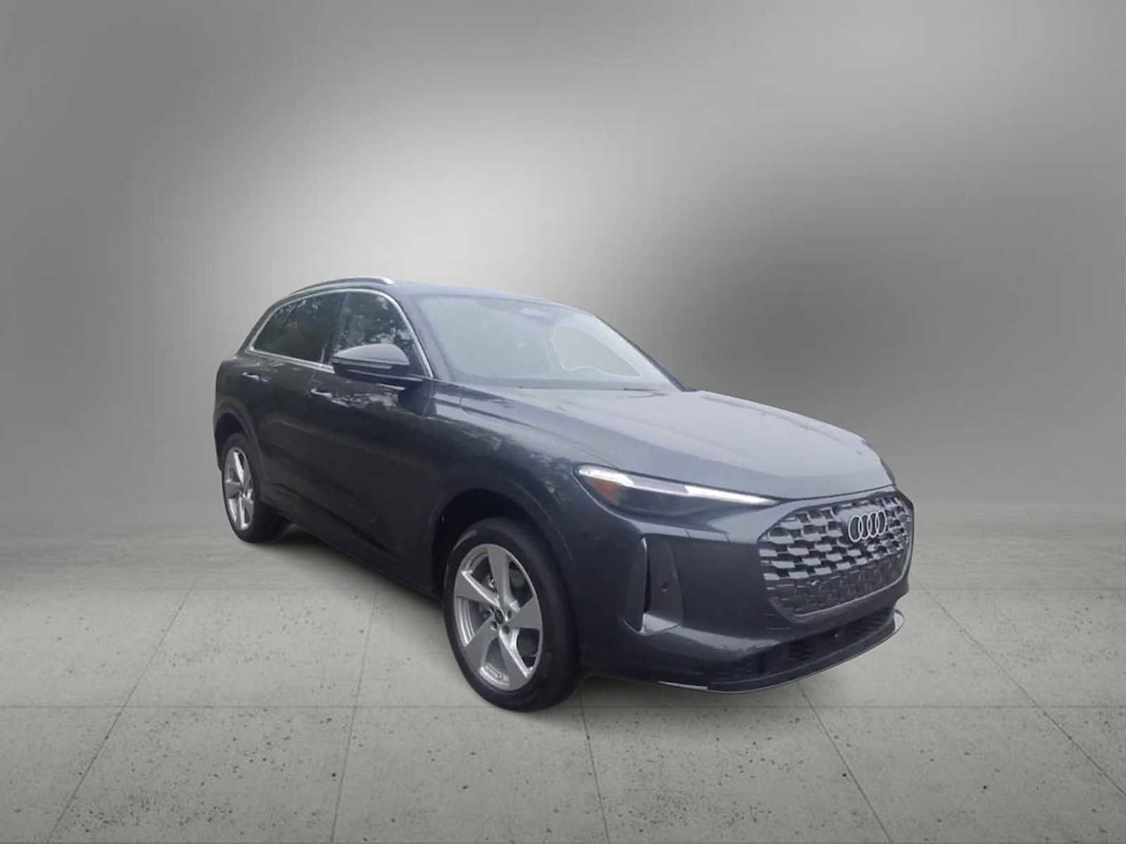 New 2025 Audi Q5 Premium Plus image 2