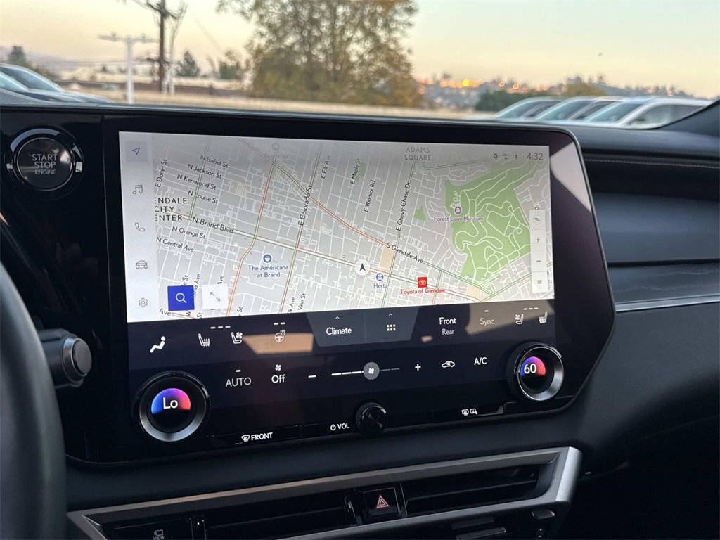 Used 2024 Lexus RX 350 Premium image 23