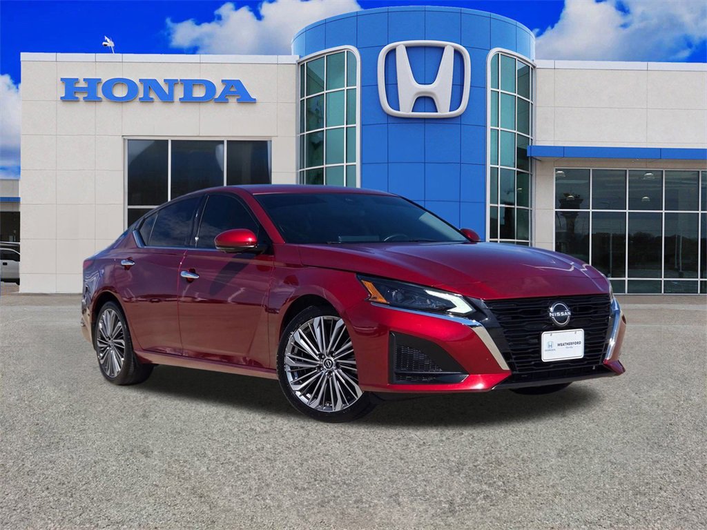Used 2023 Nissan Altima 2.5 SL