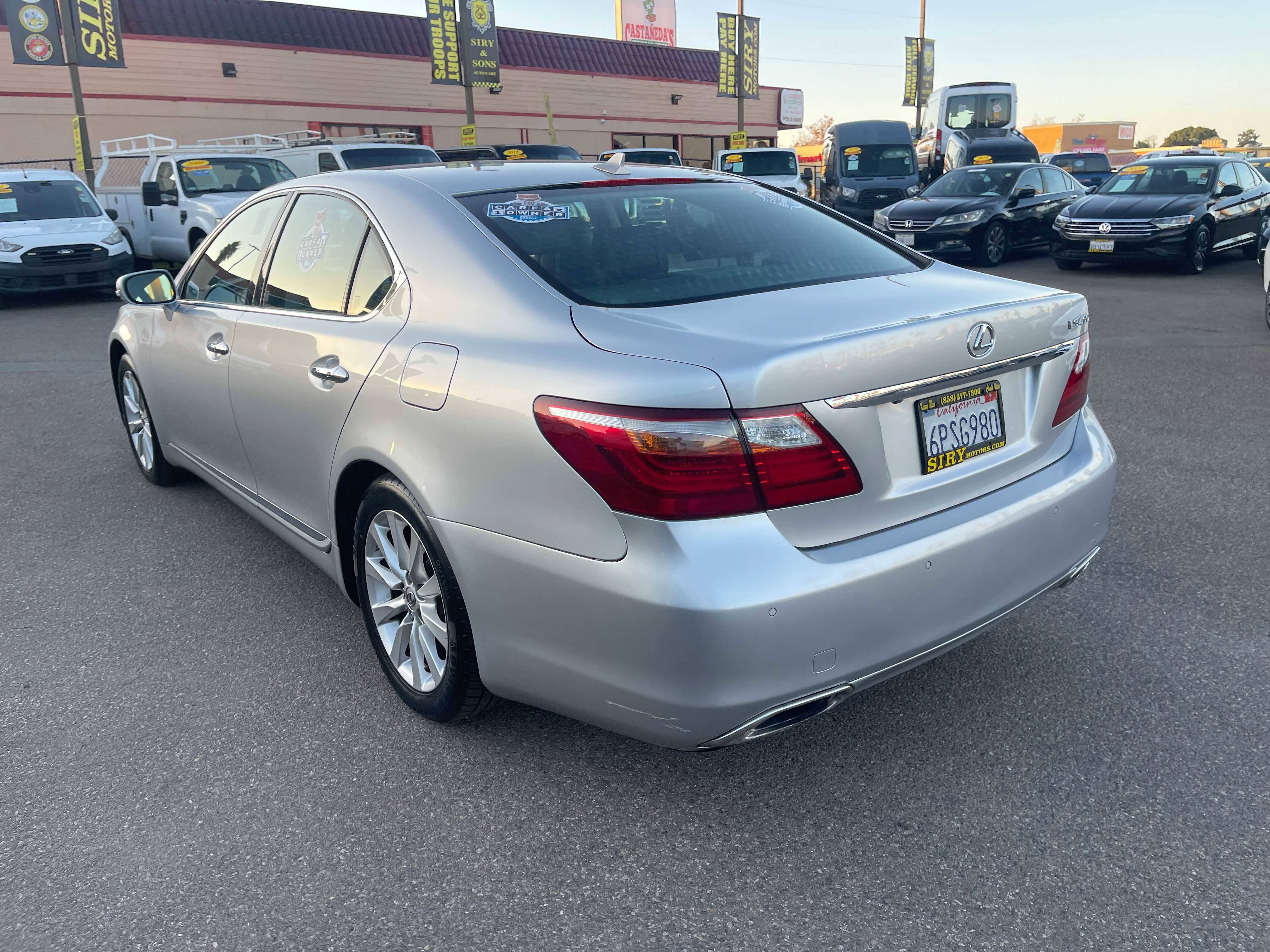 Used 2011 Lexus LS 460 w/ Comfort Pkg image 5