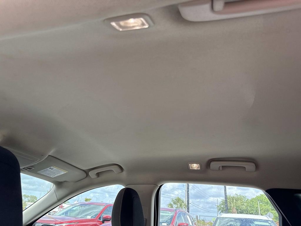 Used 2020 Ford Escape S image 15