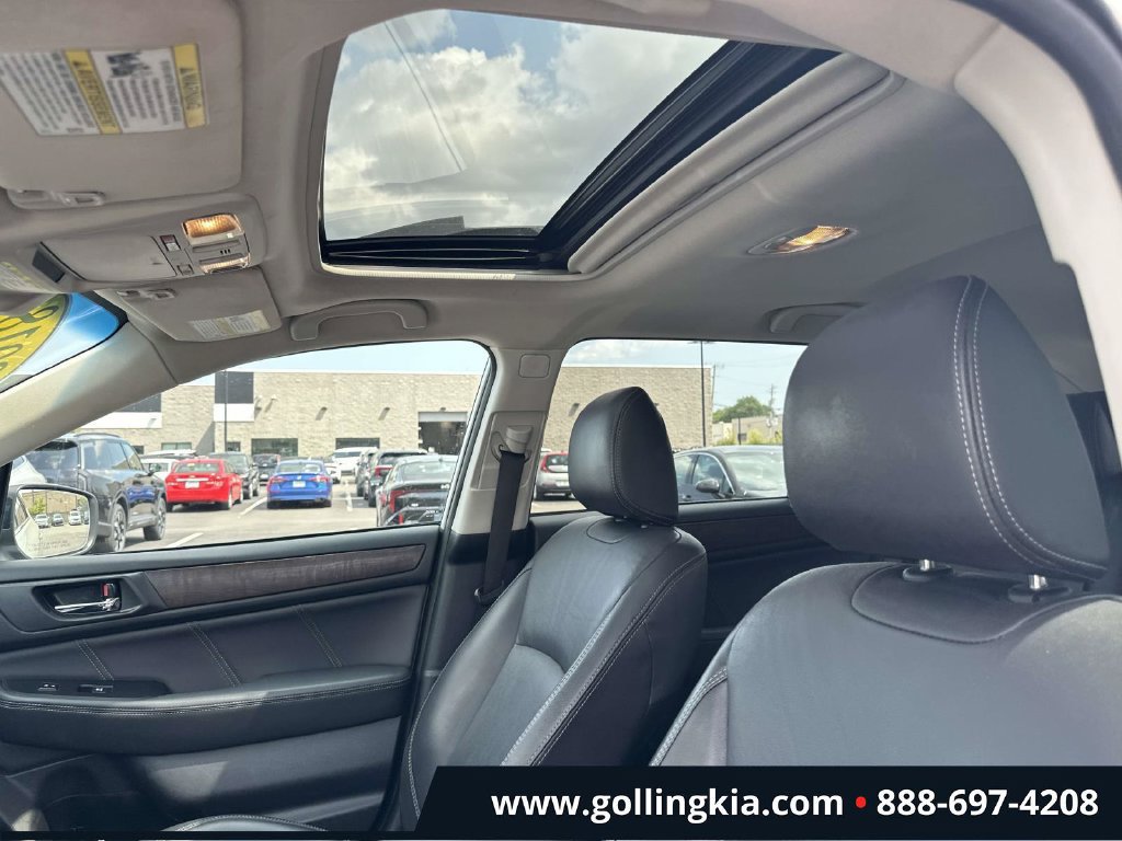 Used 2018 Subaru Outback 2.5i Limited AWD/4WD image 18