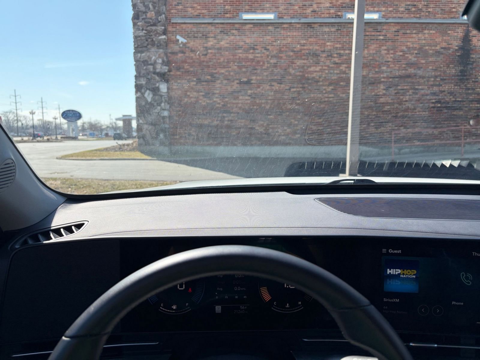 Used 2025 Hyundai Kona SEL image 33