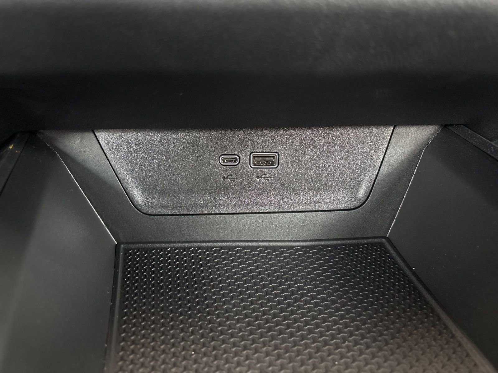 New 2026 Chevrolet Equinox LT FWD image 25