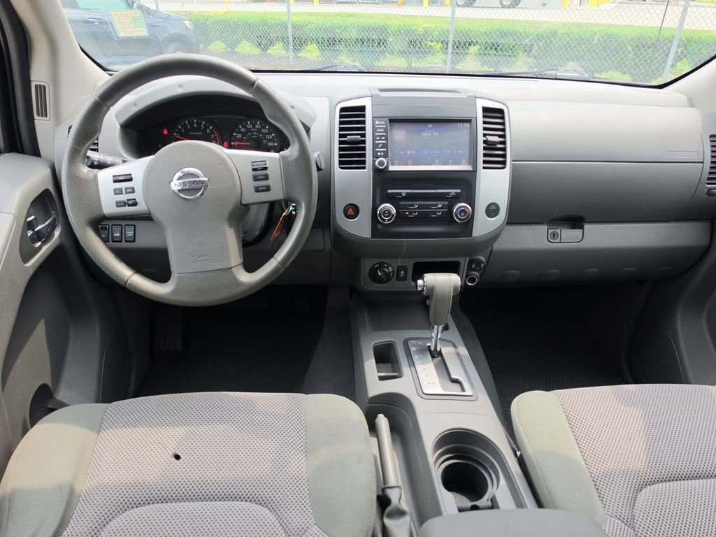 Used 2019 Nissan Frontier SV AWD/4WD image 9