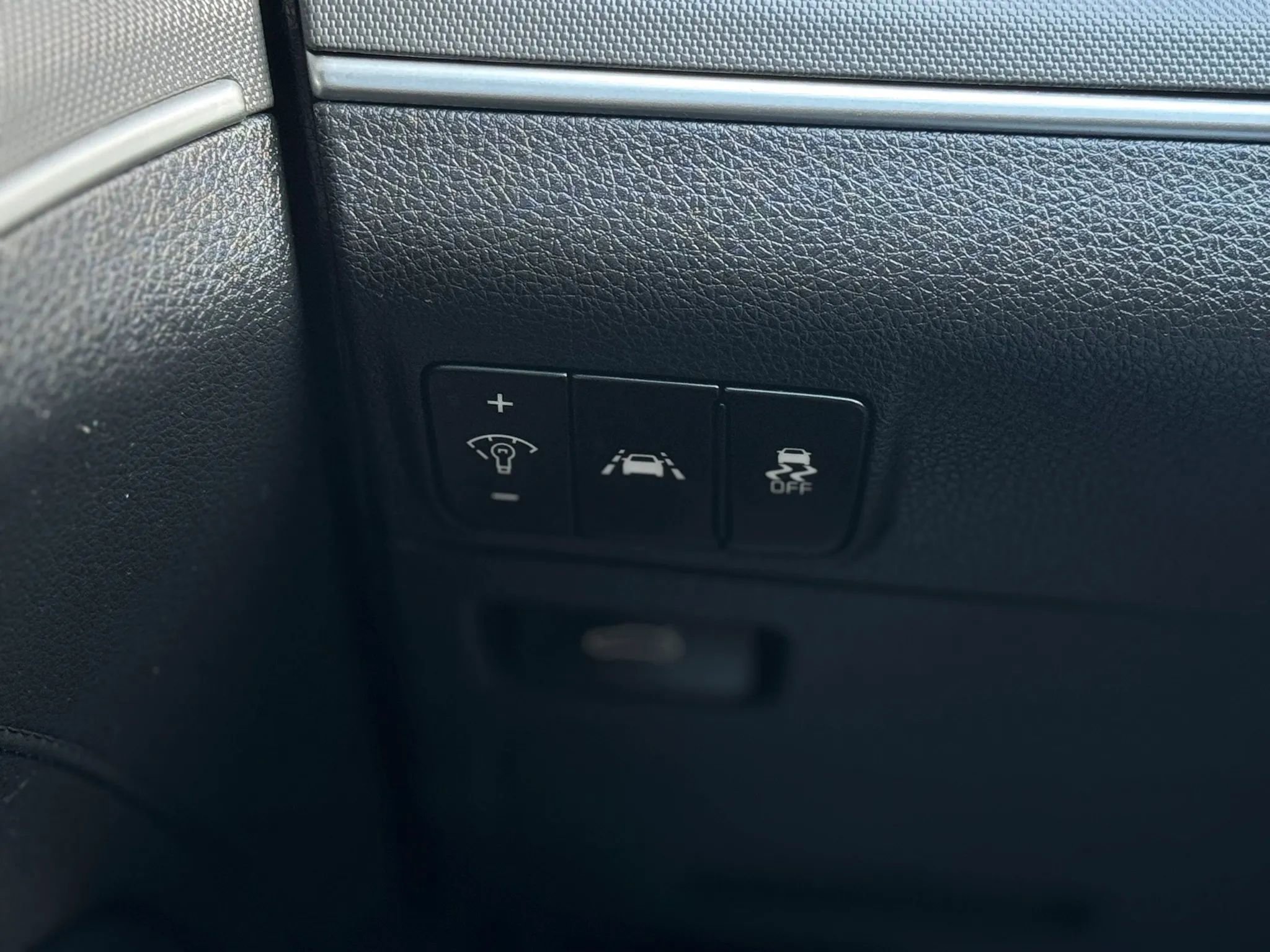 Used 2022 Kia K5 GT-Line FWD image 31