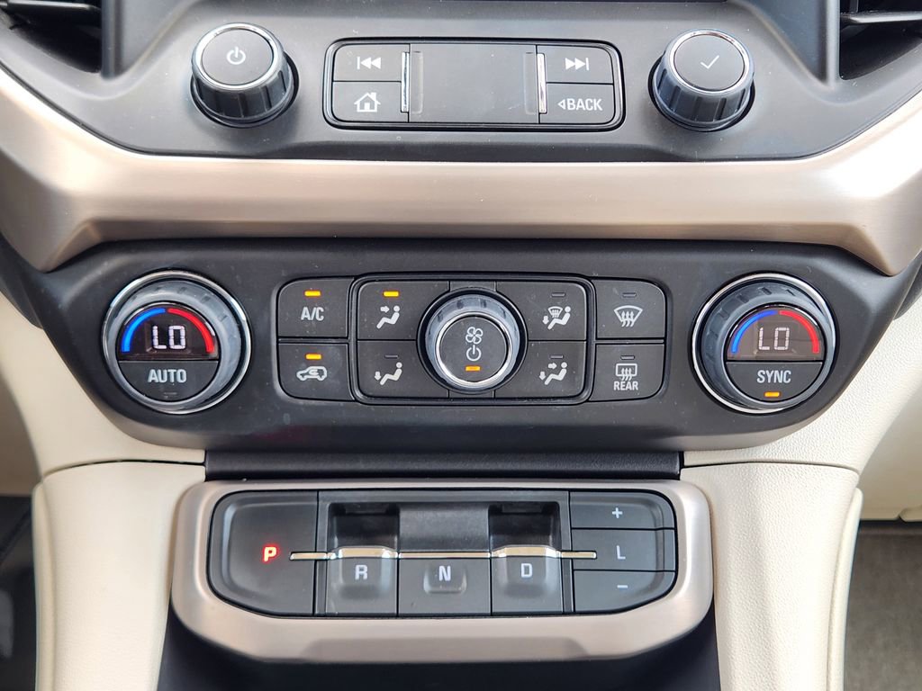 Used 2022 GMC Acadia Denali FWD image 19