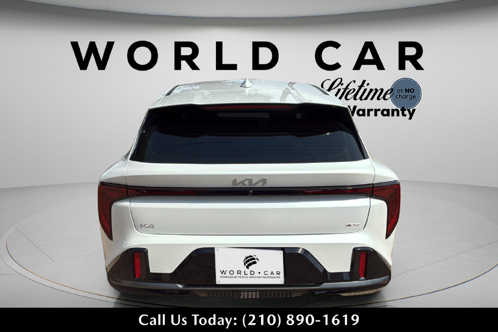 New 2026 Kia K4 GT-Line w/ GT-Line Premium Package FWD image 8