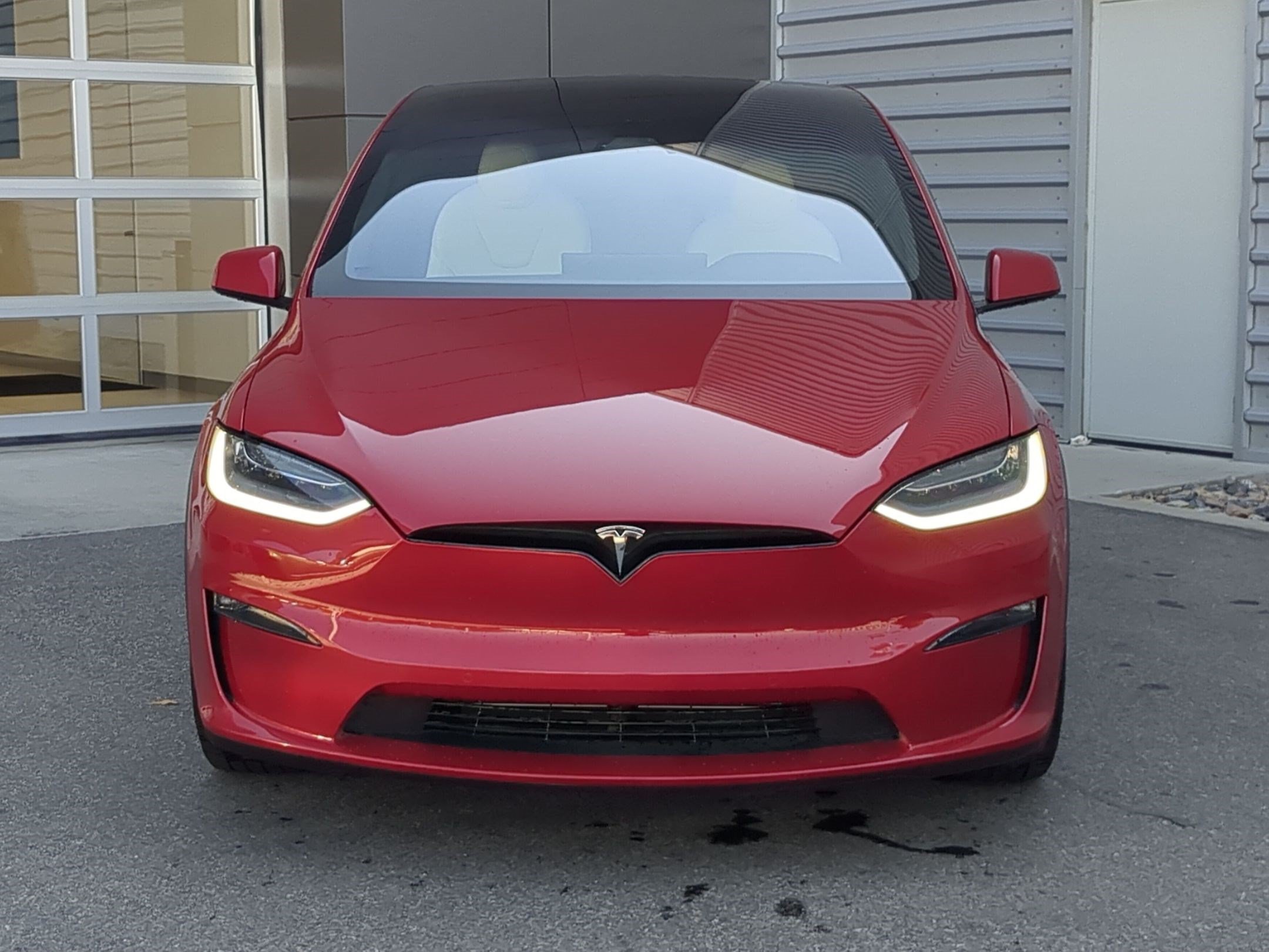 Used 2022 Tesla Model X AWD/4WD image 2