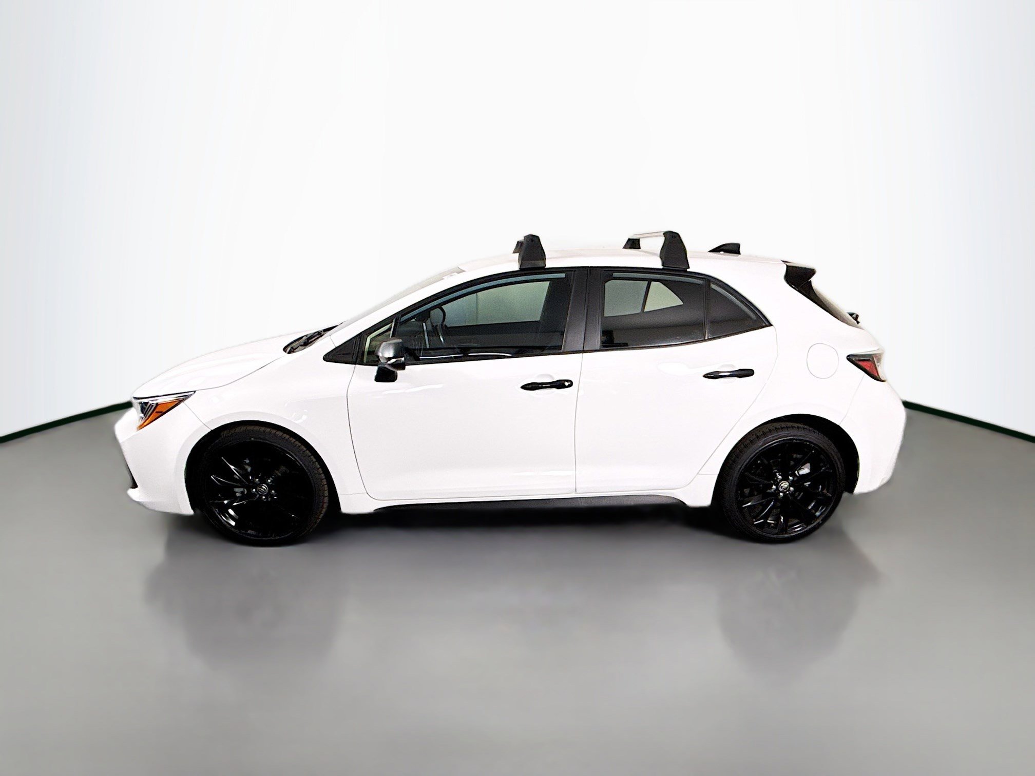 Used 2021 Toyota Corolla SE image 6