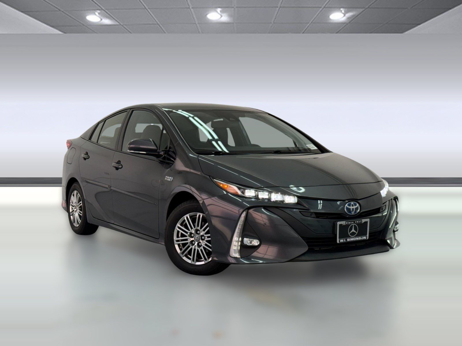Used 2017 Toyota Prius Prime Advanced FWD image 6