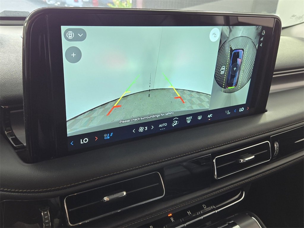 New 2025 Lincoln Aviator AWD w/ Equipment Group 101A image 13