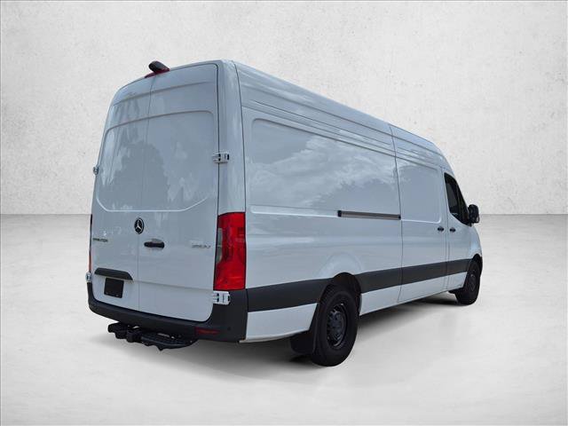 Used 2026 Mercedes-Benz Sprinter 2500 image 5