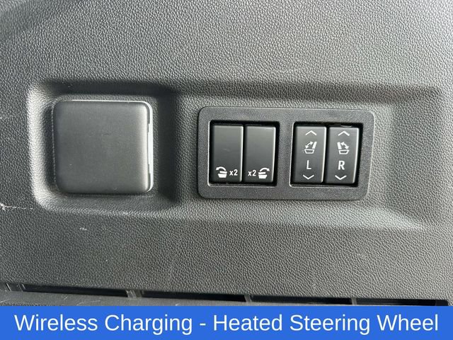 Used 2022 Chevrolet Tahoe RST w/ Sport Performance Package image 25