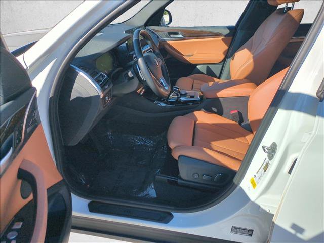 Used 2024 BMW X3 sDrive30i w/ Premium Package w/ZPA RWD image 17