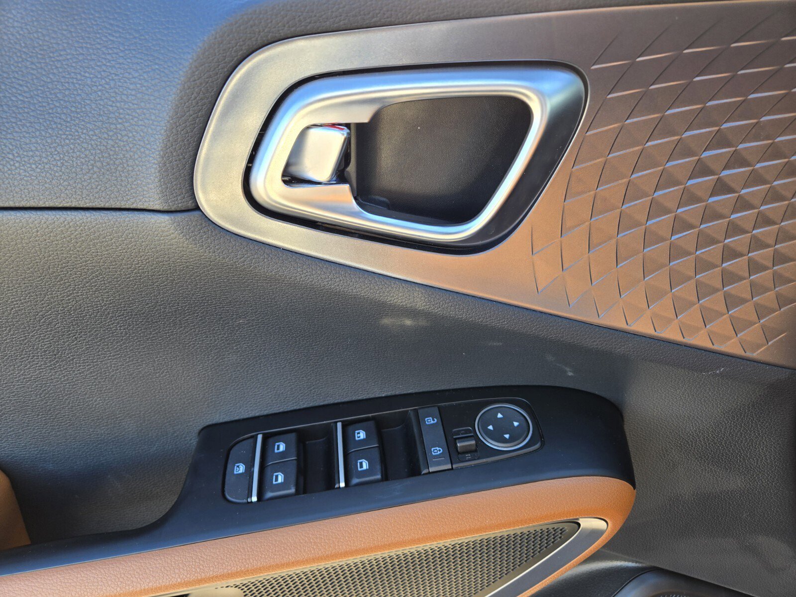 Used 2025 Kia Soul EX image 18