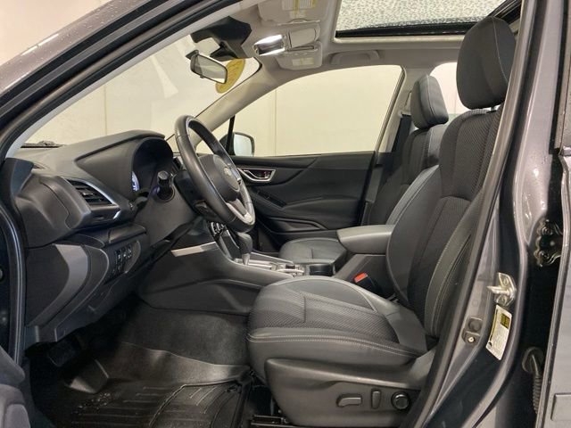 Used 2023 Subaru Forester Premium AWD/4WD image 10