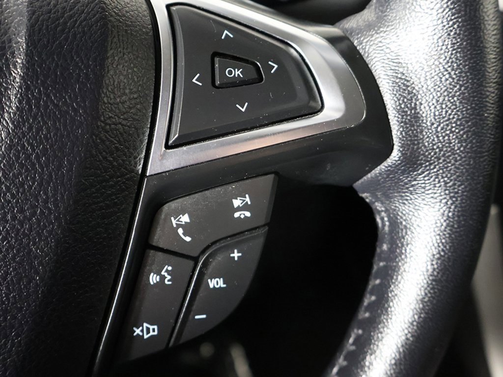 Used 2024 Ford Edge SEL image 41