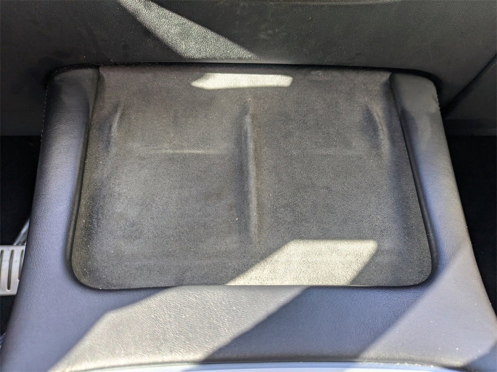 Used 2022 Tesla Model Y Performance image 25