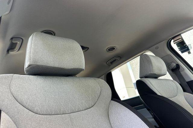 Used 2021 Hyundai Palisade SE FWD image 18