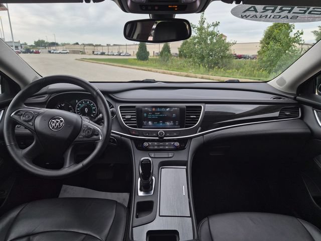 Used 2017 Buick LaCrosse Essence FWD image 32