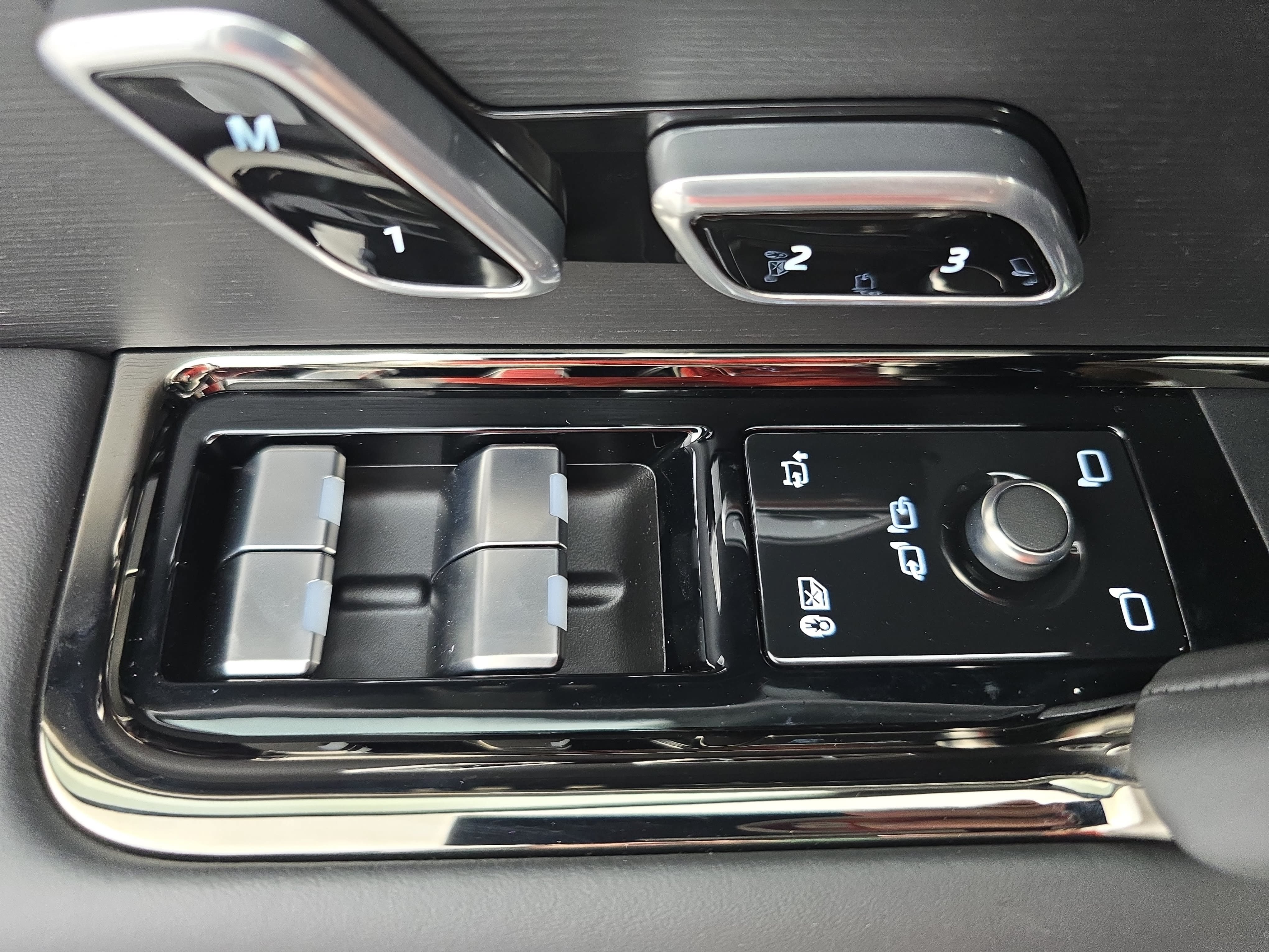 New 2026 Land Rover Range Rover Sport Dynamic SE AWD/4WD image 28